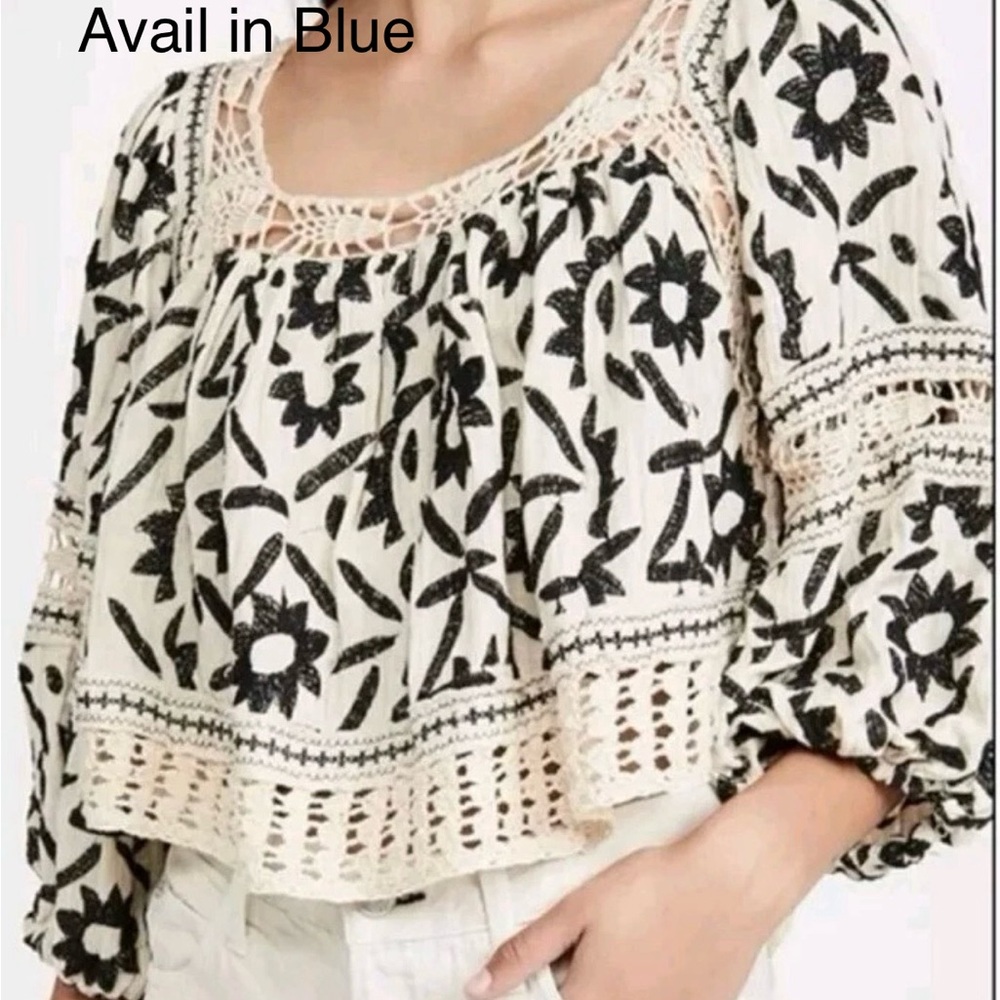 Christian Siriano WM L Shirt Linen Blend Cream Blue Flowers Crochet Trim Boho